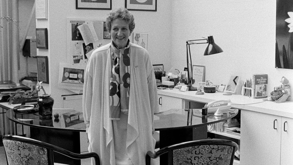 Annette Green at the new Fragrance Foundation headquarters in 1985.