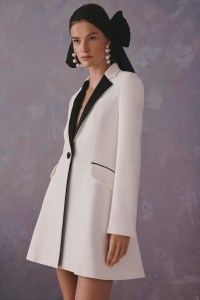 Carolina Herrera Resort 2020
