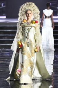 A look from CR Runway x LuisaViaRoma