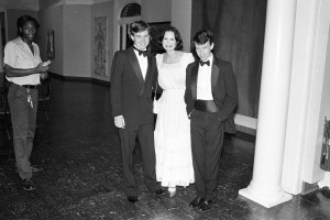 Gloria Vanderbilt with her sons, Carter and Anderson Cooper