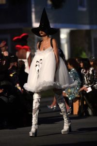 Moschino Resort 2020