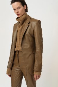 Peter Petrov Resort 2020