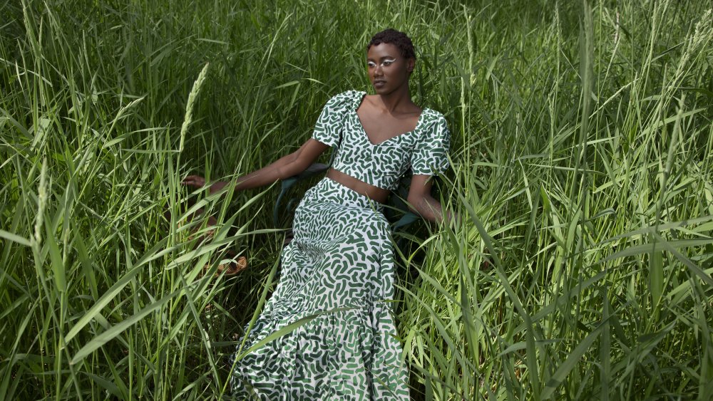 The Puff Sleeve Midriff Shirt and Maxi Skirt. Photo courtesy of Tracy Reese.