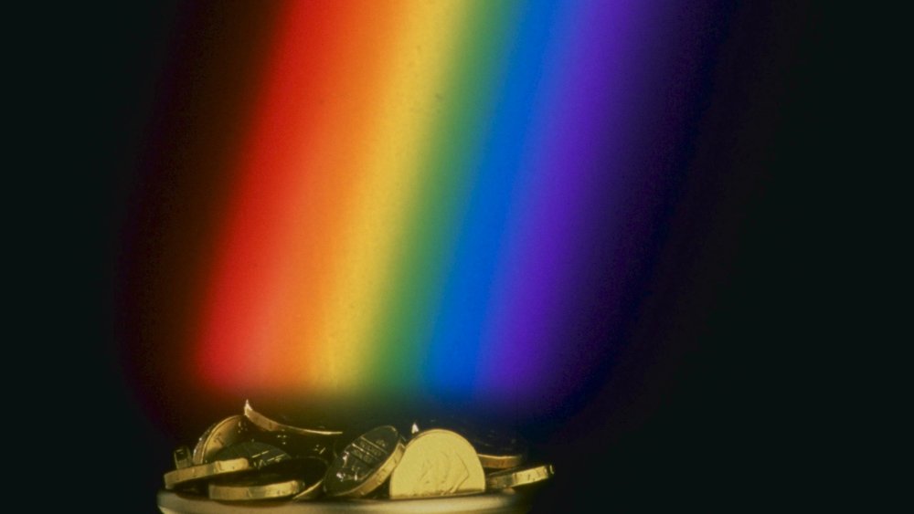 CROCK OF GOLD AT THE END OF THE RAINBOWPOT OF GOLD AT END OF RAINBOW