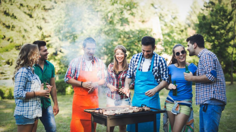 Apparel brands are poised to reap the benefits of Memorial Day shopping