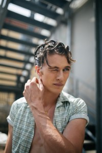 Street style at Milan Fashion Week Men's spring 2020