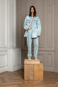 Unravel Resort  2020