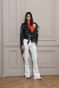 Unravel Resort  2020