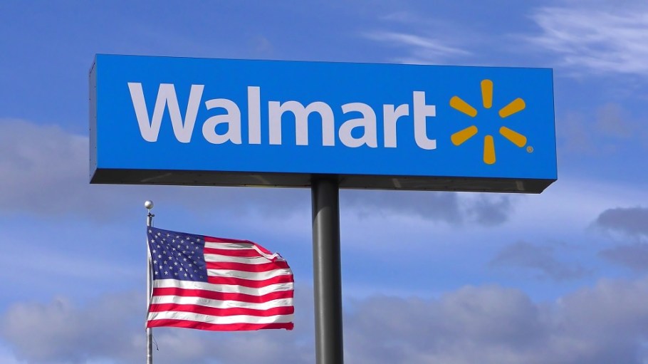Wal-Mart and Hundreds of Other Companies Call on Trump to Drop China Tariffs