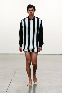 Wan Hung Men's Spring 2020