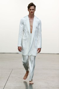 Wan Hung Men's Spring 2020