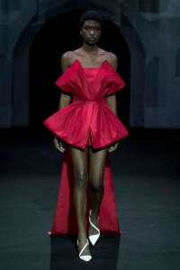 Atelier By Fang Couture Fall 2019
