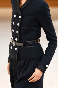 Details at Chanel Couture Fall 2019