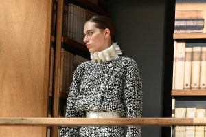 Details at Chanel Couture Fall 2019
