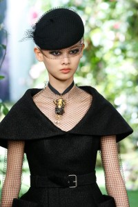 Details at Christian Dior Couture  Fall 2019
