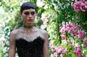 Details at Christian Dior Couture  Fall 2019