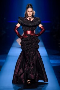 Anna Cleveland on the catwalk