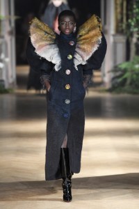 Viktor & Rolf Couture Fall 2019