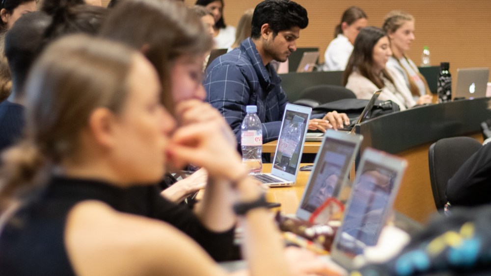 IMLUX International Master in Luxury Management.
