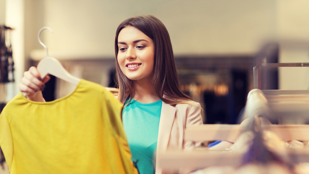 Adyen, shopping, personalized, customer experience, fashion