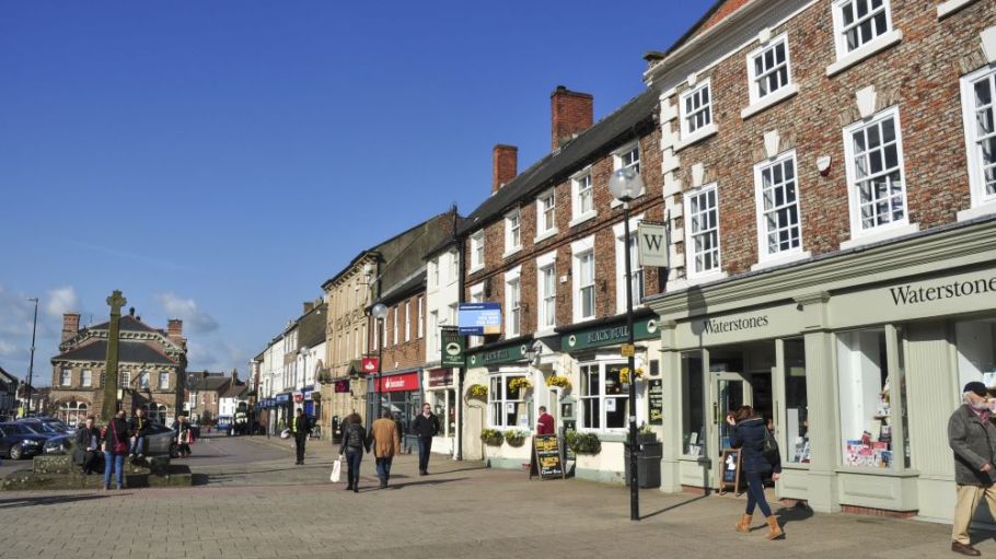 uk retailers carbon emissions