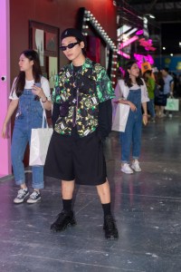 A street style look from Yo'Hood.
