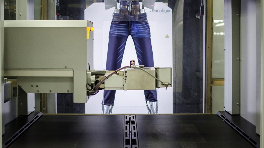 To respond to new consumer demands, Artistic Fabric & Garment Industries is bringing Super Soft, EverRaw and M-Power denim technologies.
