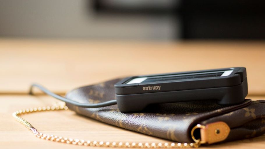 Entrupy LVMH Les Maison des Startups authentication technology