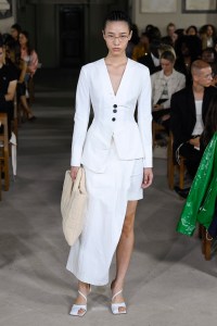 A.W.A.K.E  MODE RTW Spring 2020