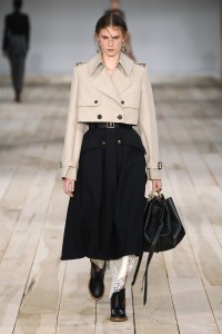Alexander McQueen RTW Spring 2020