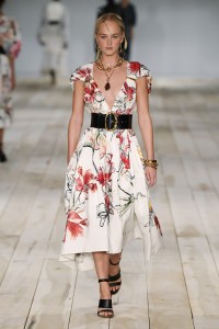 Alexander McQueen RTW Spring 2020