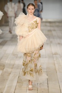 Alexander McQueen RTW Spring 2020