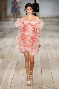 Alexander McQueen RTW Spring 2020