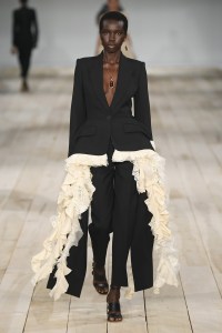 Alexander McQueen RTW Spring 2020