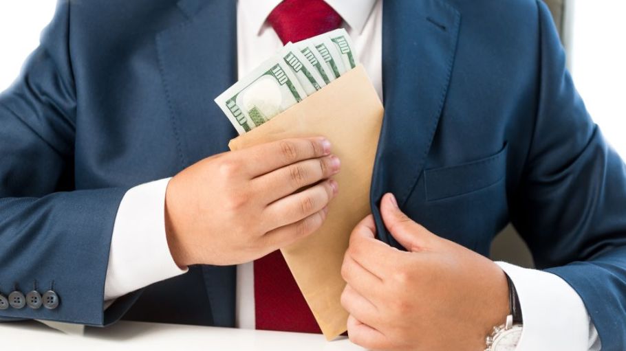 A supposed grass-roots campaign to expose Amazon's unsavory business practices has been revealed to be the work of the company's largest rivals.