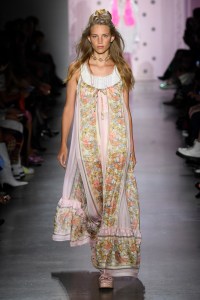 Anna Sui RTW Spring 2020