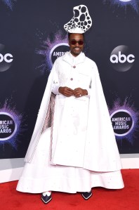 Billy Porter
47th Annual American Music Awards, Arrivals, Microsoft Theater, Los Angeles, USA - 24 Nov 2019
Wearing Thom Browne same outfit as catwalk model *10311882aw