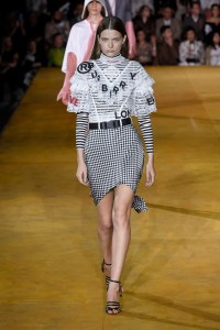 Burberry RTW Spring 2020
