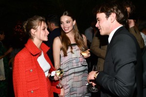 Olivia DeJonge, Kristine Froseth and Charlie Heaton