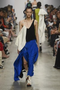 Christian Wijnants RTW Spring 2020