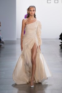 Cong Tri RTW Spring 2020