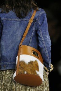Details at Céline RTW Spring 2020
