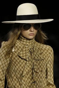 Details at Céline RTW Spring 2020