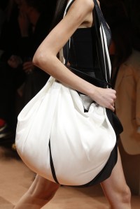 Details at Hermès RTW Spring 2020