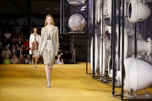 Details at Burberry RTW Spring 2020