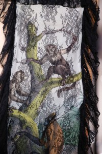 Details at Burberry RTW Spring 2020