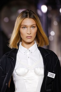 Details at Burberry RTW Spring 2020