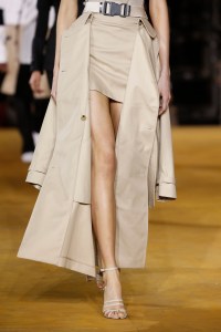Details at Burberry RTW Spring 2020
