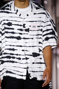 Details at Burberry RTW Spring 2020