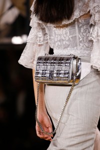 Details at Burberry RTW Spring 2020